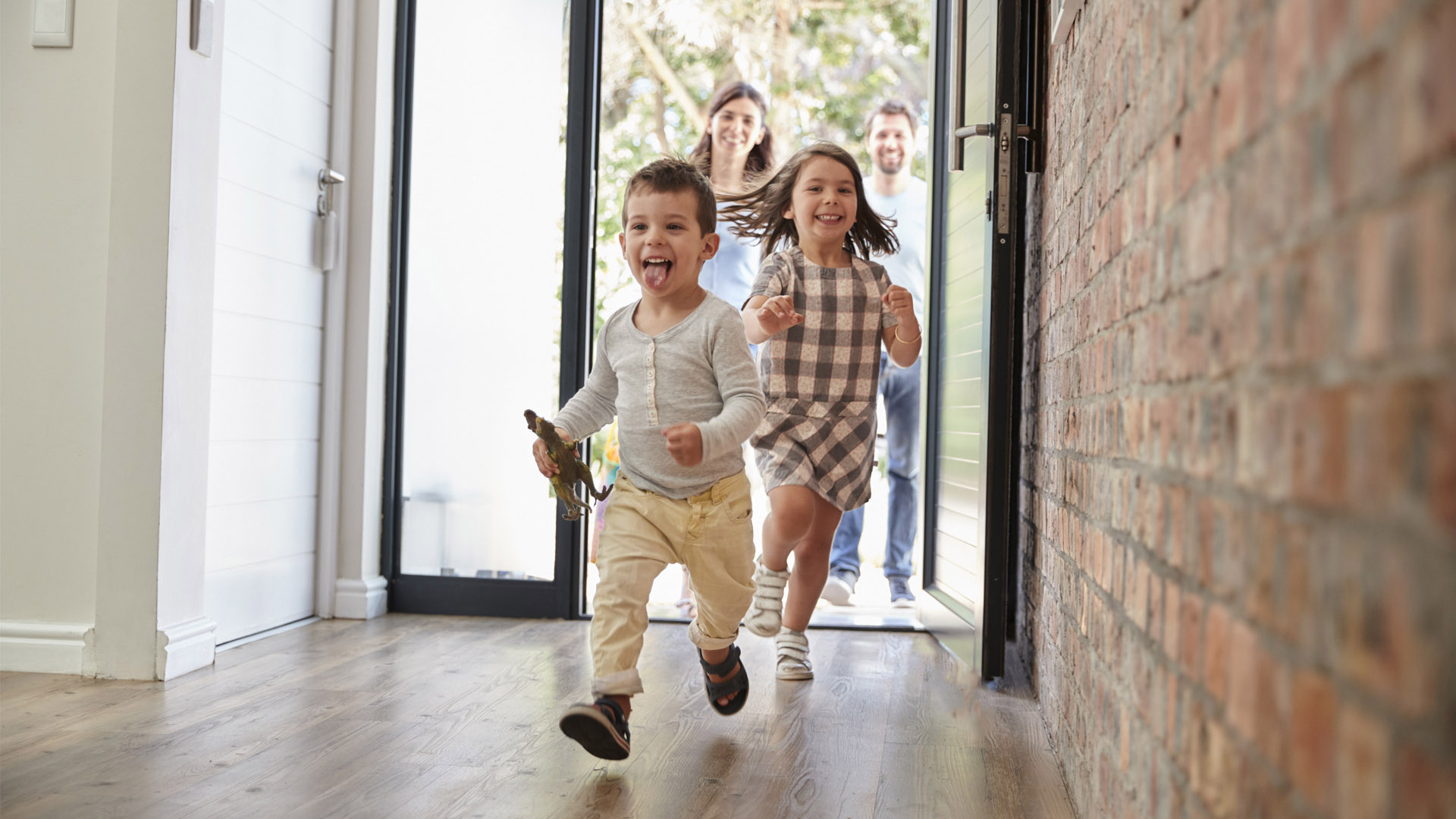 Haustür offen - Spaß hinein.